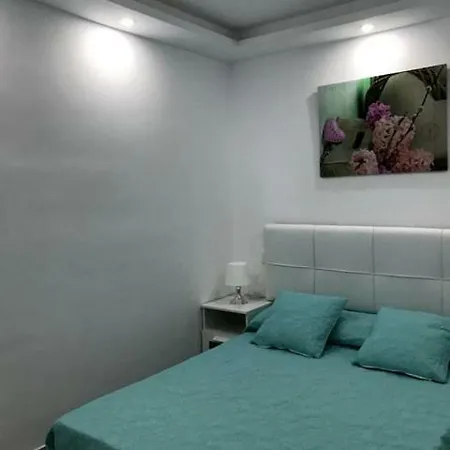 Les Au Club Paraiso Apartment *